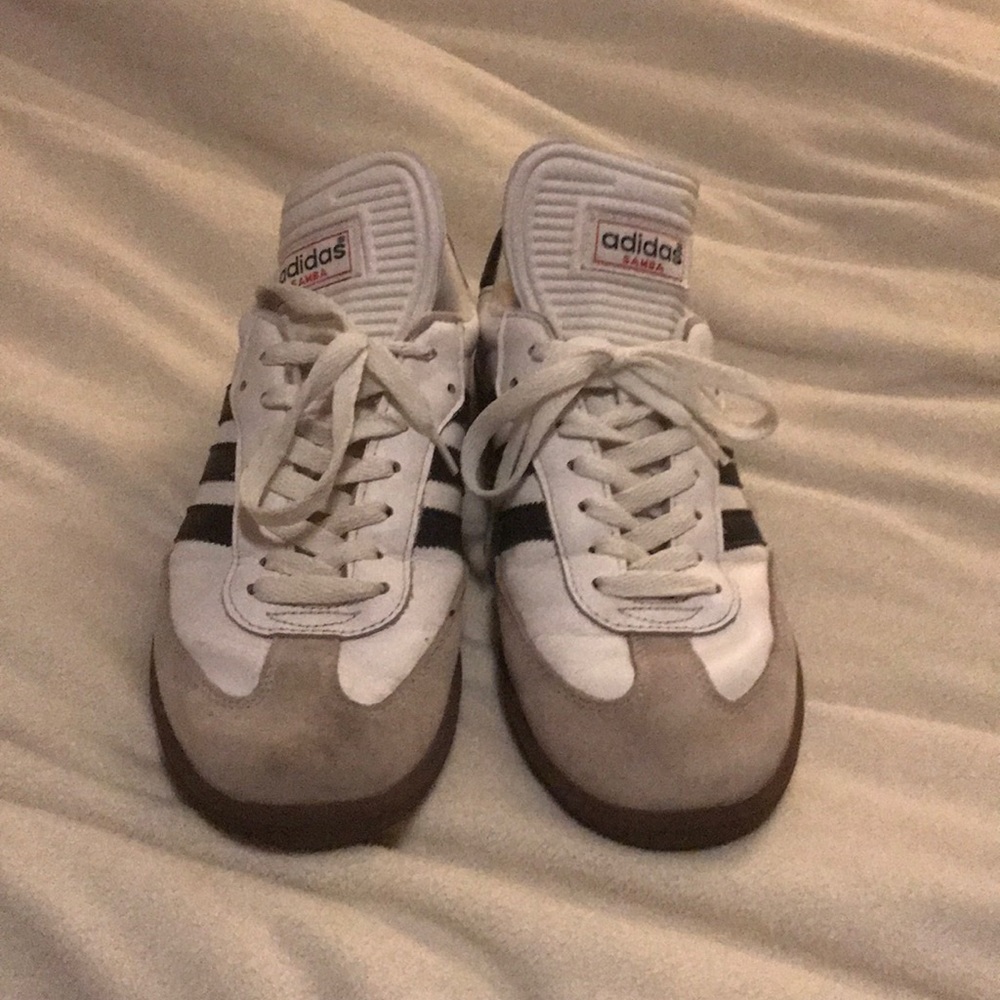 Men’s Classic Adidas Sambas